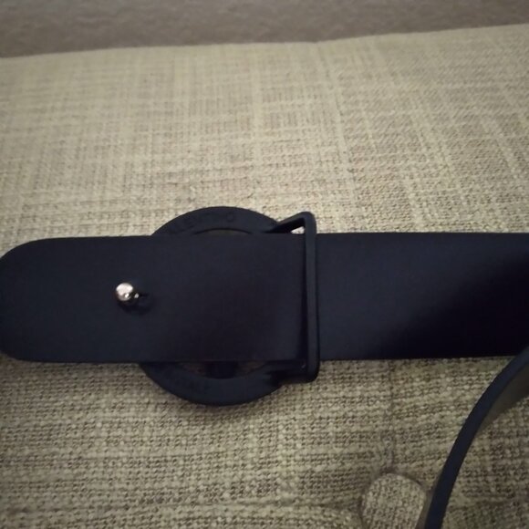 Valentino by Mario Valentino Leather Logo Belt- Large - Picture 4 of 4